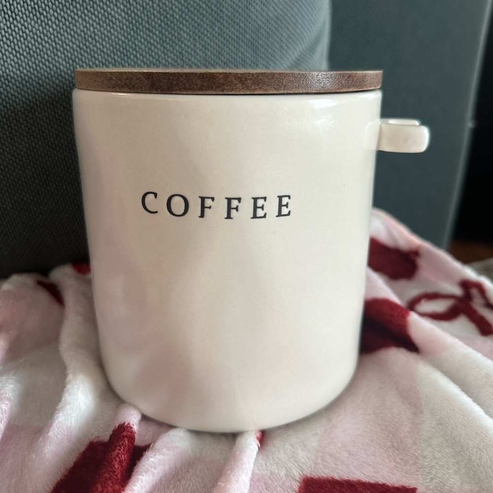 Crofton Ceramic Coffee Canister with Wooden Lid